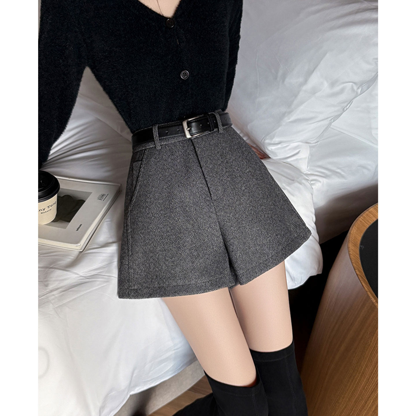 人字纹双口袋毛呢阔腿裤女2026春夏新款高级感直筒休闲西装短裤子,女装/女士精品,休闲裤,淘宝优惠券,粉丝福利购,淘宝优惠卷