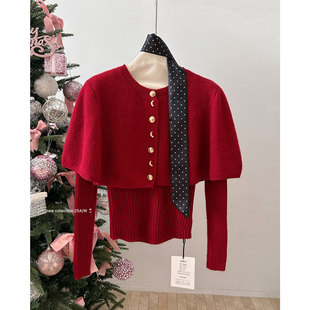 新年战袍红色斗篷披肩毛衣女秋冬高级气质针织打底衫 上衣 两件套装
