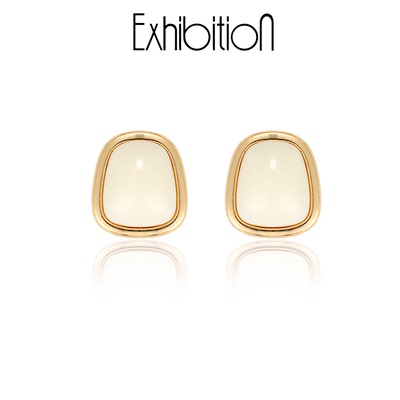 【清仓折扣】简约奶fufu白色耳钉经典日韩时尚大方耳钉耳饰品女