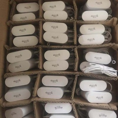 适用德尔玛VC20S20CPor21SVC22VC25吸尘器VC22S充电器18V500MA27v