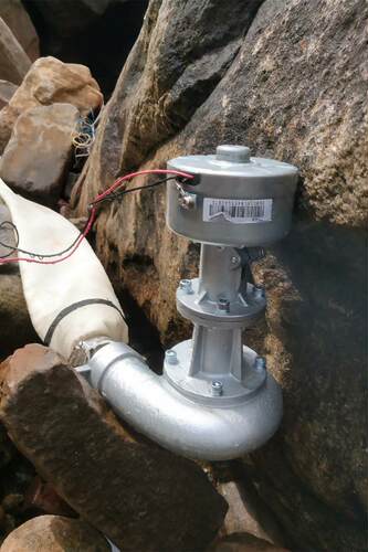 野外水力涡轮水利发电机家用小型便携式220v大功率户外试O验管道