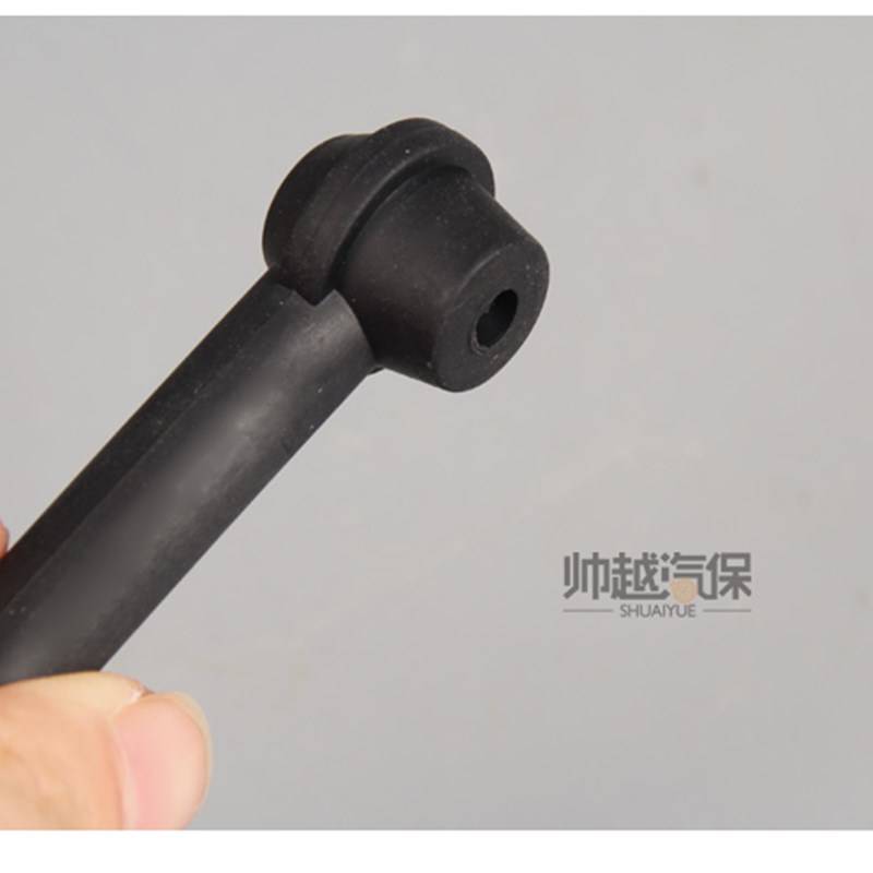 新款刹车油更换机配件 黑色 抽油管接头 换制动液接头 油管接头