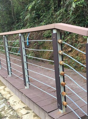 304不锈钢钢丝绳护栏 木扶手河道景观护栏立柱 钢丝绳索 钢索护栏