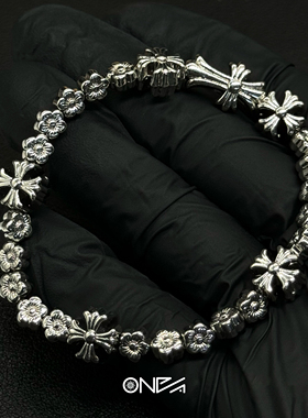 ONEPART设计师款CH十字花手链