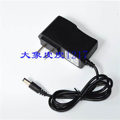 宝利莱之光 8818 8819 数码强光超亮探照灯 大功率LED矿灯 充电器高性价比高么？