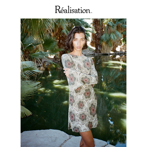 RealisationPar喇叭袖短裙