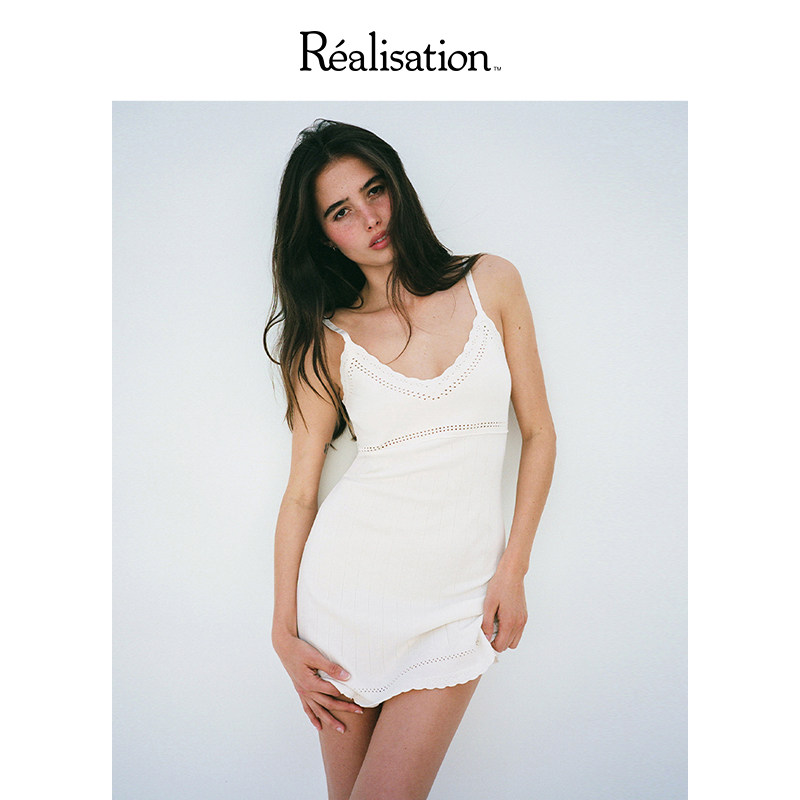RealisationPar 连衣裙白色针织吊带短裙 The Charlotte