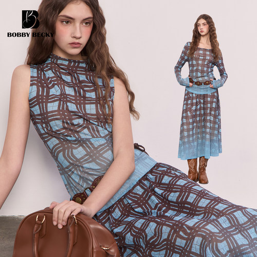 BobbyBecky复古渐变经典格纹修身背心A字半裙百搭船领T恤