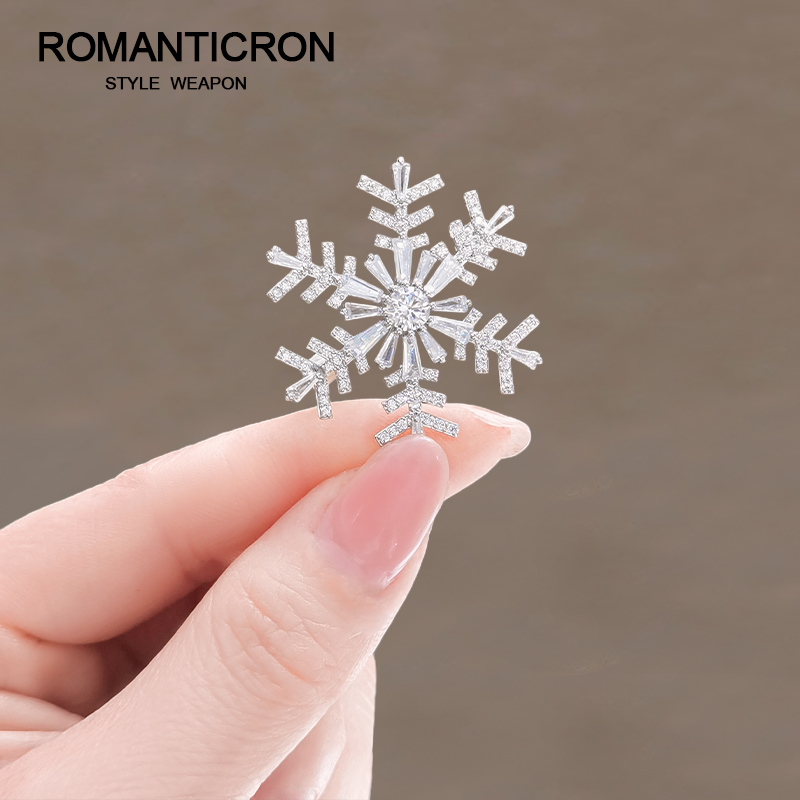 日韩氧化锆女高档女胸花