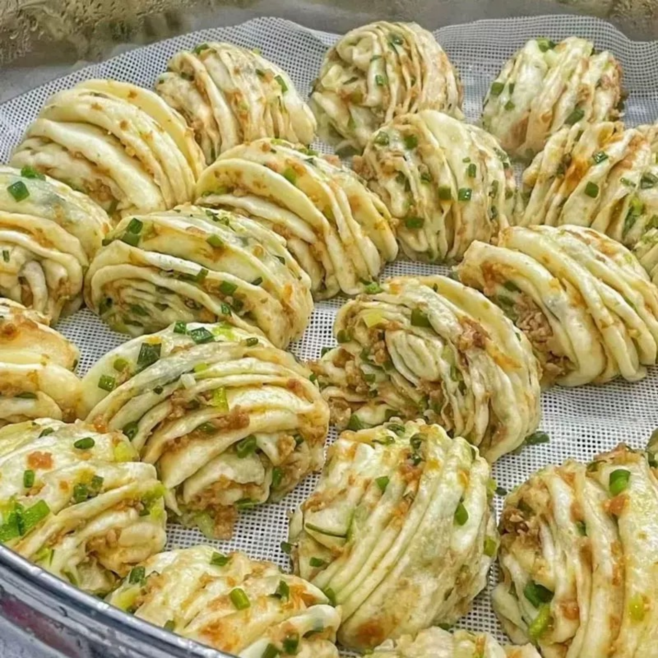 顺丰~手工花卷馒头香菜牛肉卷