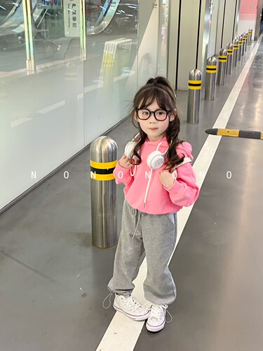 NONOCHILD时髦休闲运动裤直筒裤