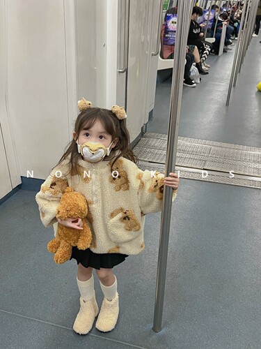 NONO CHILD冬季新款女童可爱毛绒小熊斗篷毛绒连帽卫衣加绒打底裤