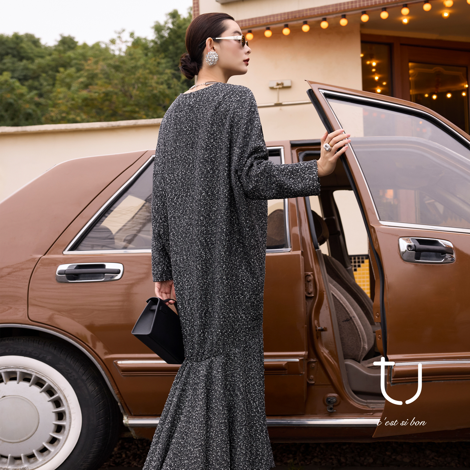 V领廓形鱼尾连衣裙TU女装