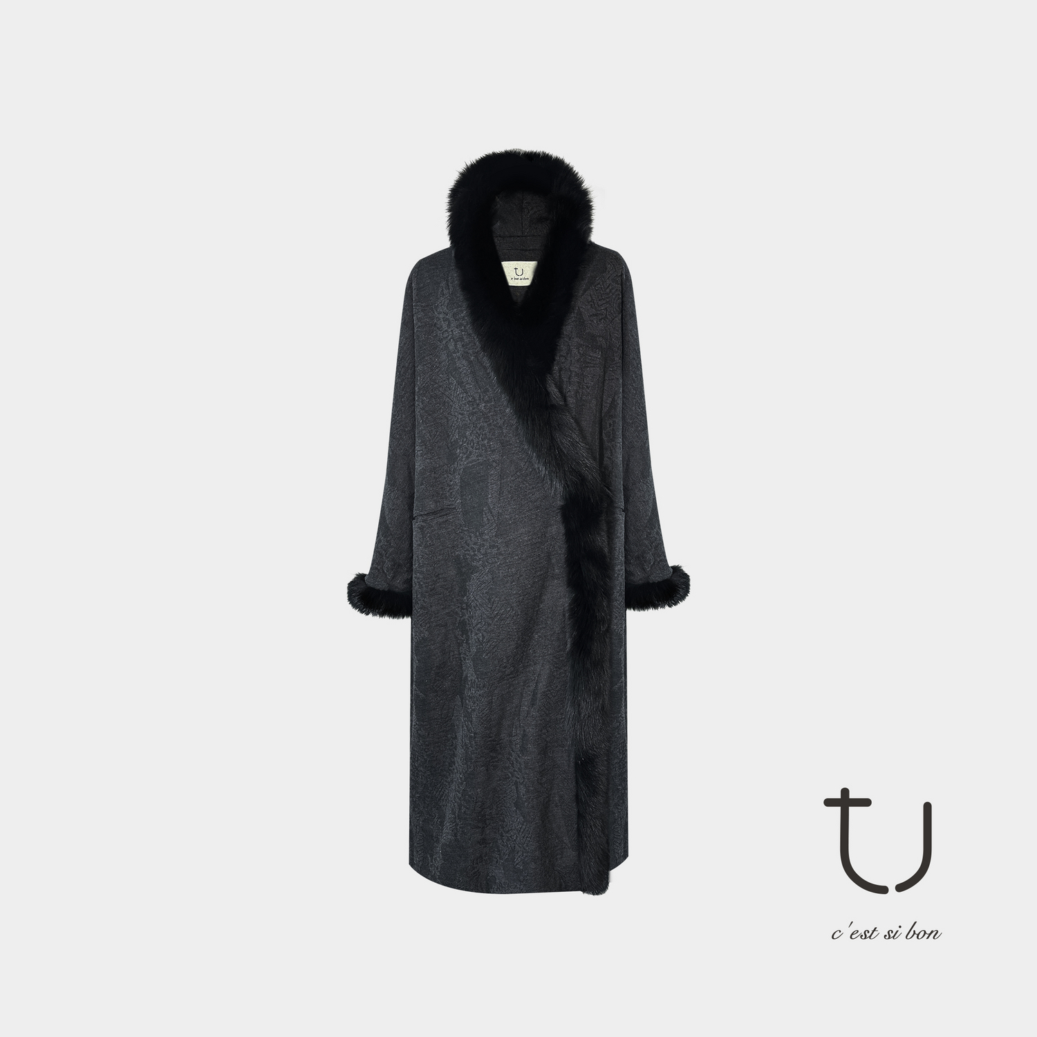 TU女装羊毛提花骆驼绒棉服外套