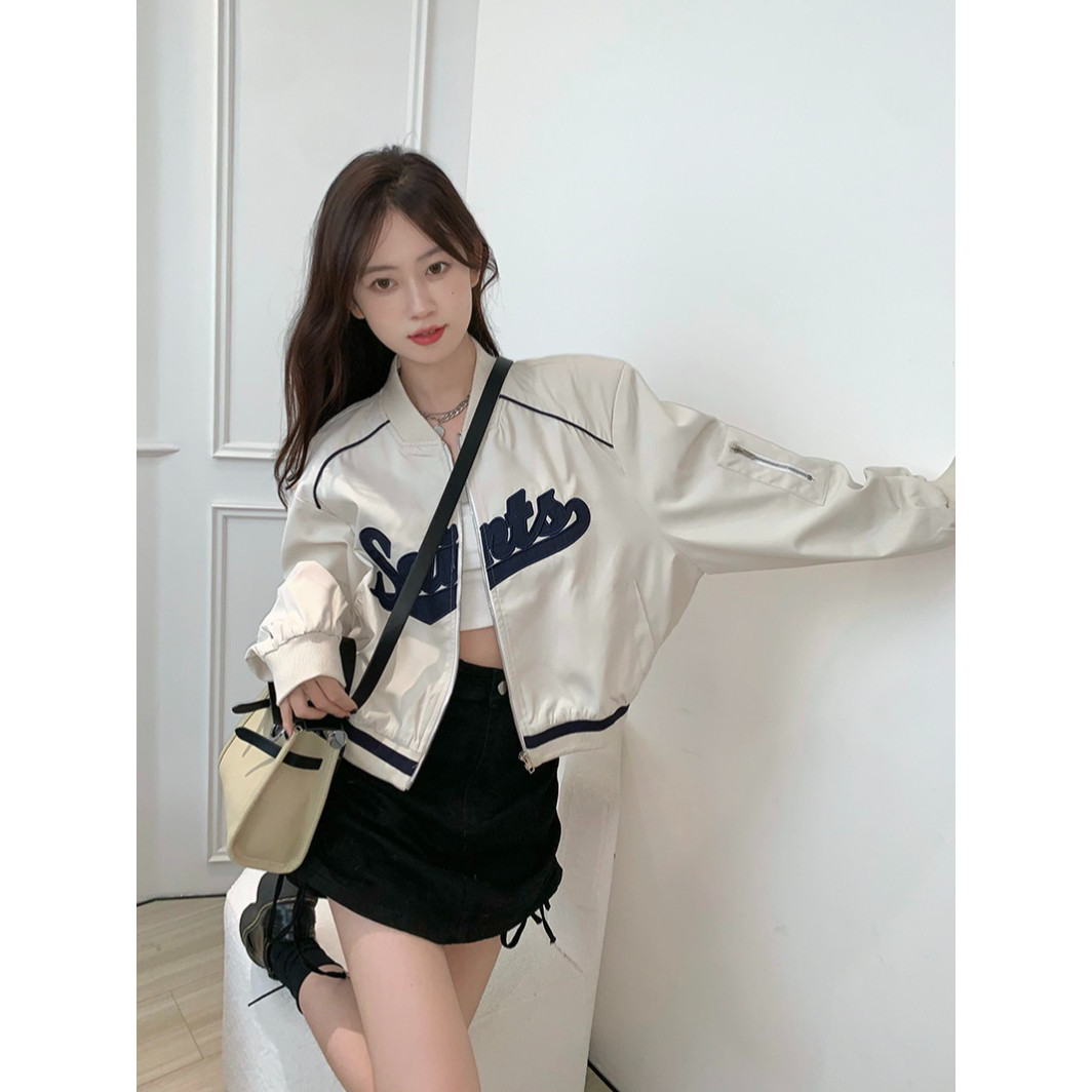 复古刺绣棒球服女装上衣秋冬新款连衣裙