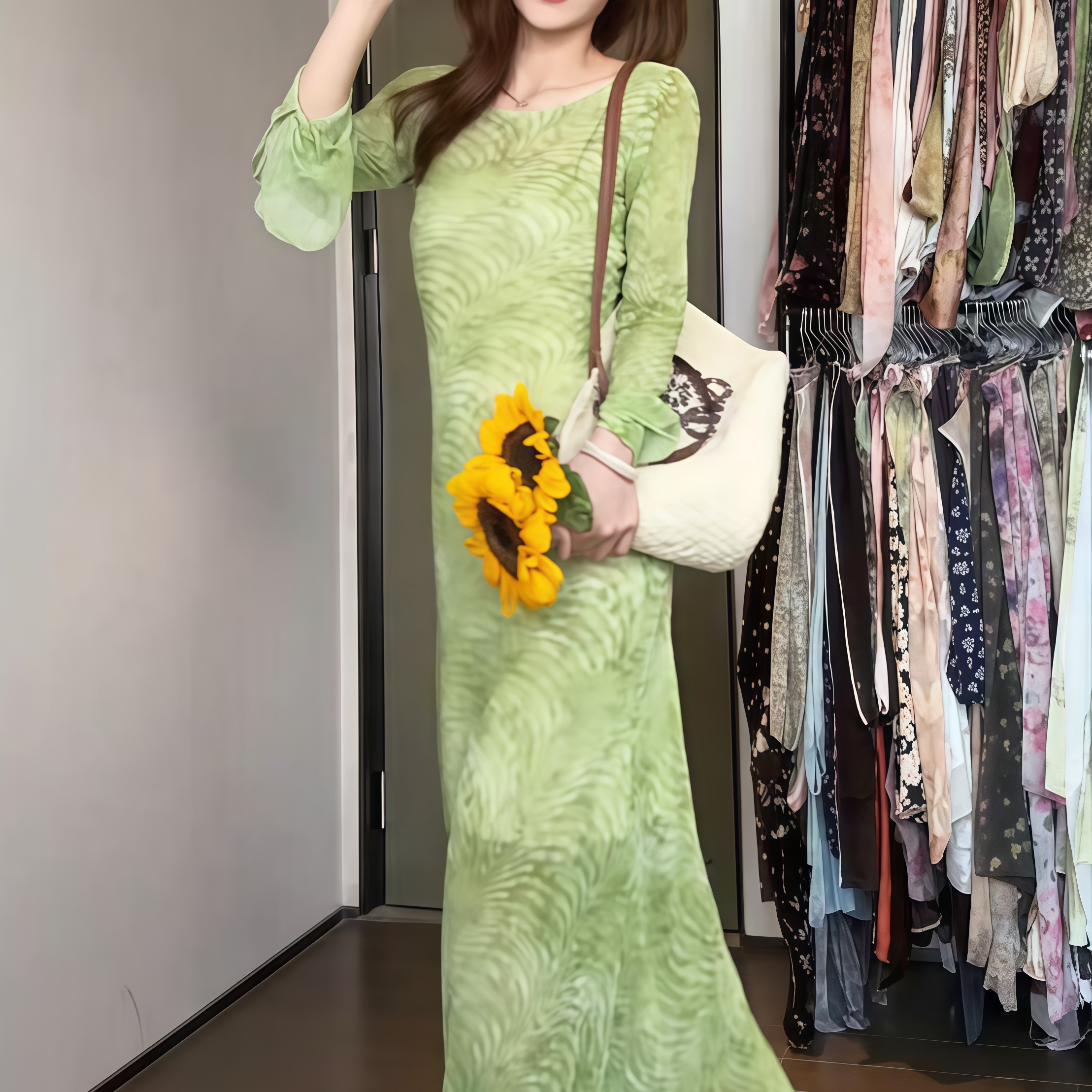 法式气质肌理感长袖连衣裙夏2025新款高级感女明星同款植物印花裙