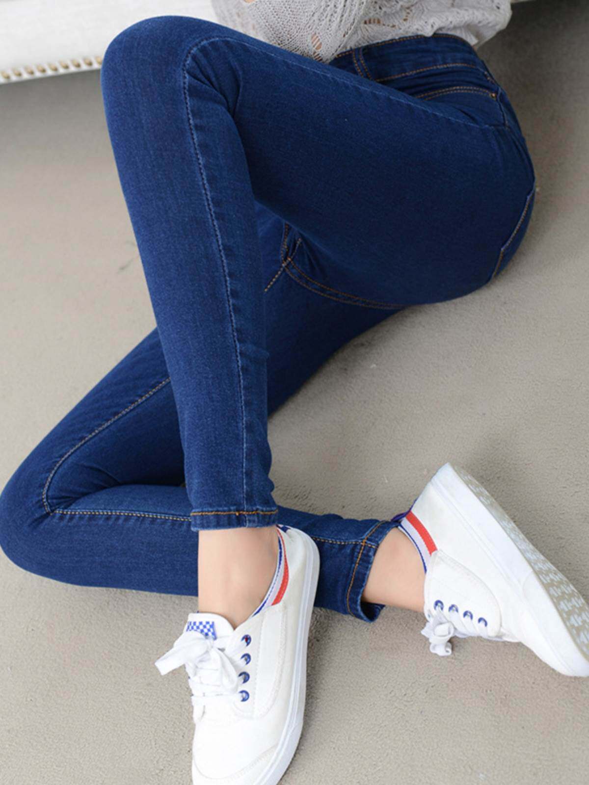 High-waisted jeans for women Stretch pants 显瘦高腰牛仔裤女