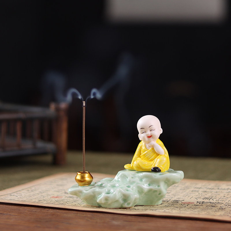 陶瓷可爱小和尚线香炉小沙弥小摆件禅意香插香薰炉家用室内熏香道