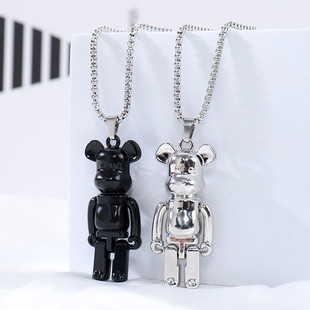 新款反战暴力小熊四肢可动项链小众潮流毛衣链吊坠嘻哈潮新款男女