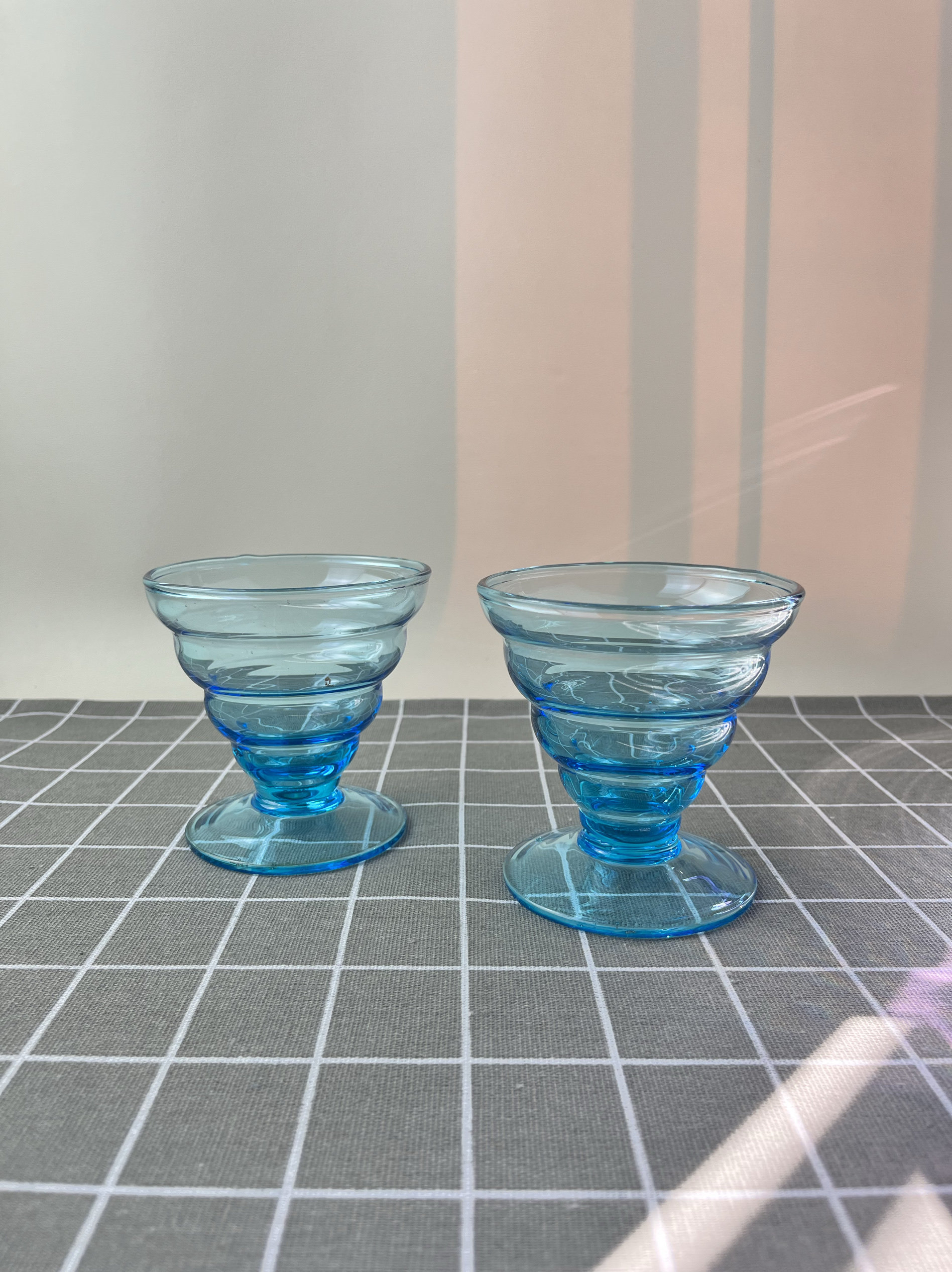 中古蓝色原色人工吹制异形玻璃杯冰激凌杯甜品杯蜡烛杯摆件