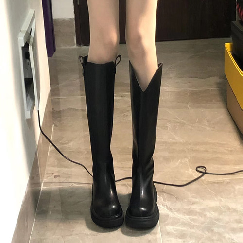 长筒靴女2026年秋冬季新款马丁靴瘦瘦小个子细腿高筒靴骑士靴长靴