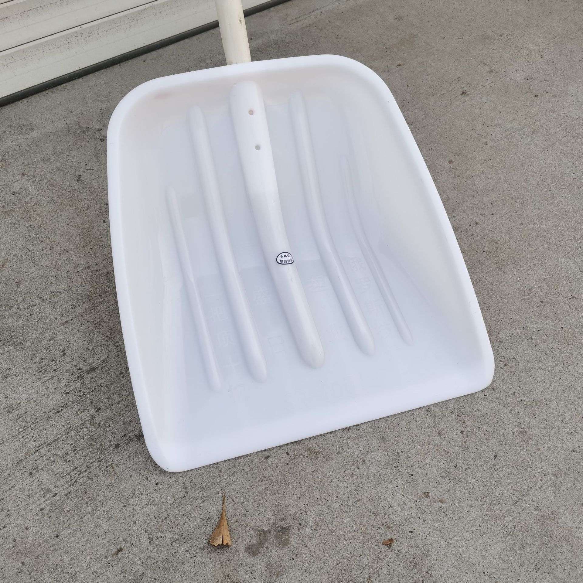 优惠加厚钢化塑料锨雪铲粮食铲茶叶锨面粉铲子锹农用耐磨抗压