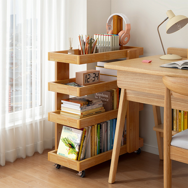 实木书桌旁带轮多层收纳架