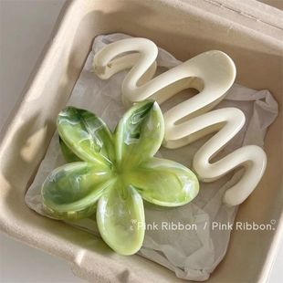 春夏爆款 ins晕染鸡蛋花波浪抓夹甜美少女后脑勺盘发鲨鱼夹头饰女