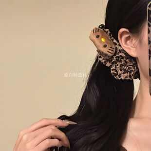 野心家原创韩系时髦豹纹kitty香蕉夹高马尾抓夹发卡