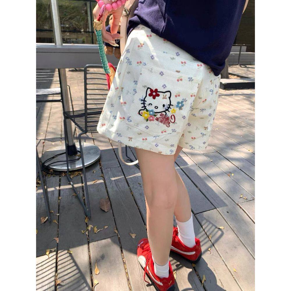 美式复古kitty刺绣牛仔碎花短裤女夏季新款高腰宽松设计直筒热裤