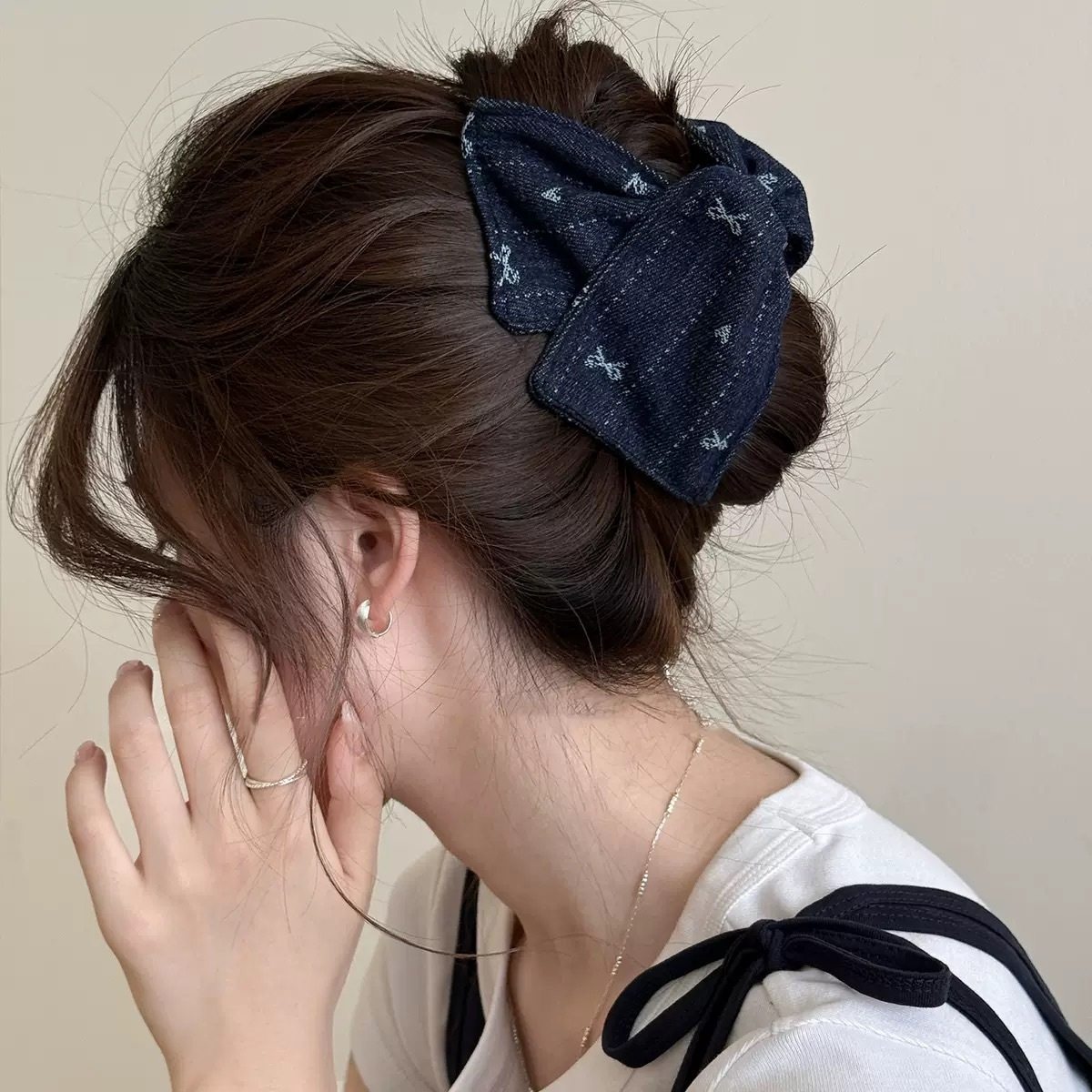 牛仔布三角抓夹女蝴蝶结爱心新款高级感盘发夹设计感后脑勺鲨鱼夹,饰品/流行首饰/时尚饰品新,发饰,淘宝优惠券,粉丝福利购,淘宝优惠卷