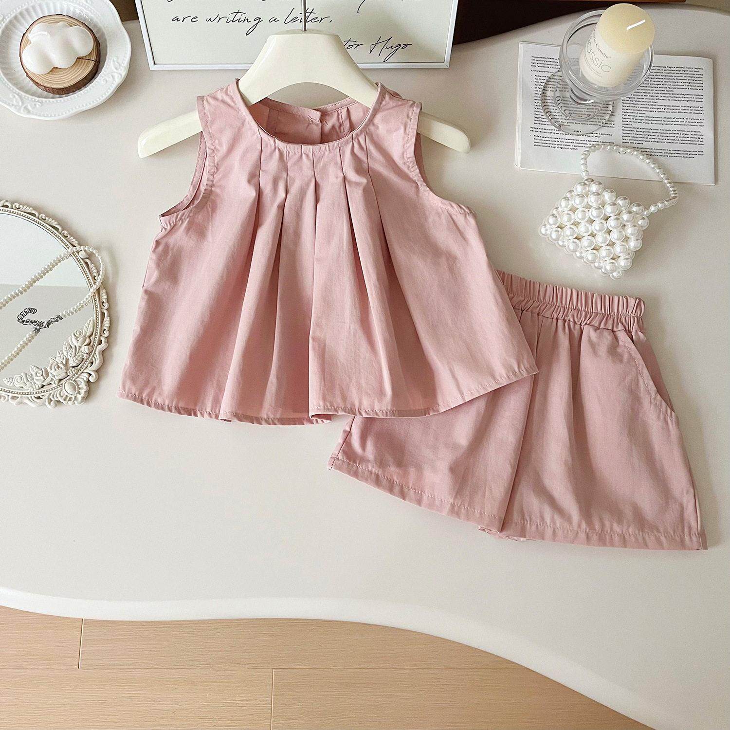 女童纯色背心短裤两件套无袖套装夏季2026新款洋气夏装压褶短裤