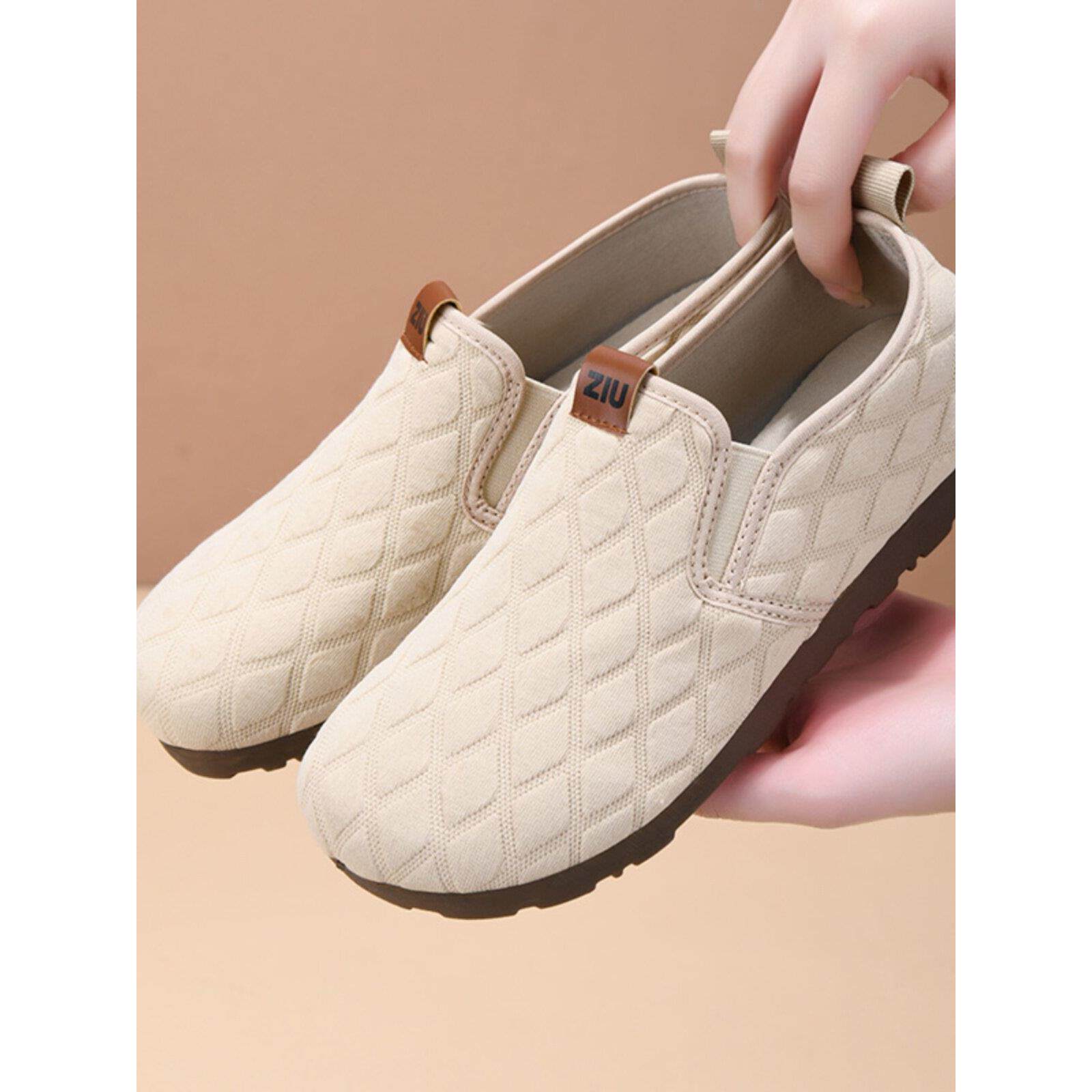 老年人布鞋女款一脚蹬2026款老北京平底时尚百搭洋气妈妈休闲单鞋