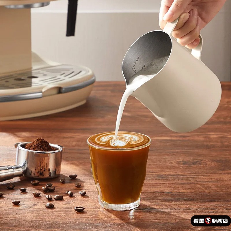 304不锈钢带刻度咖啡拉花杯意式奶缸打奶泡