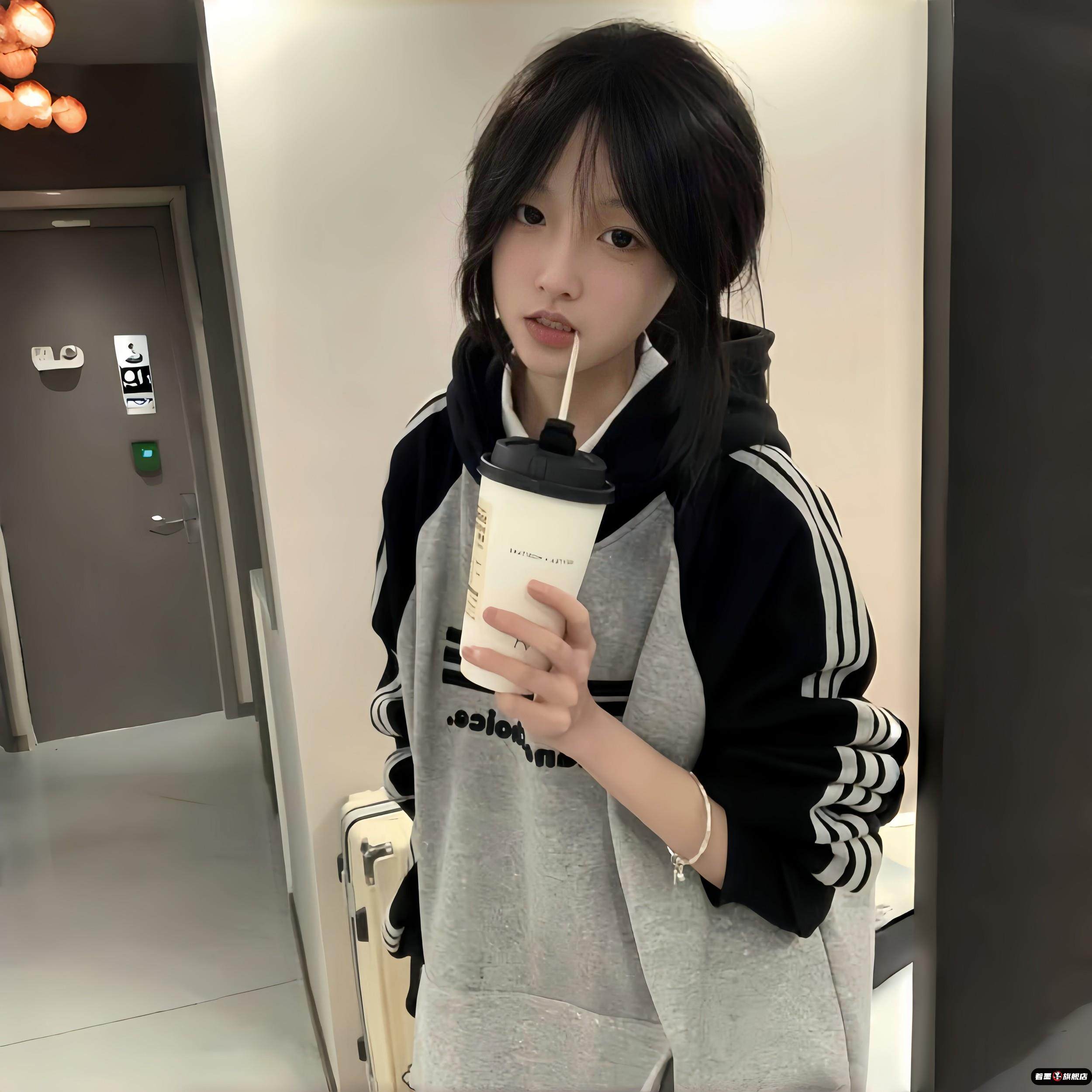 美式三条杠连帽卫衣女大童春秋加绒初中学生宽松oversize慵懒外套