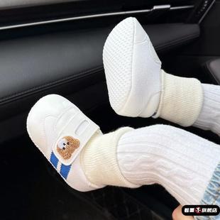 婴儿鞋 1岁防滑布鞋 3男女宝宝防掉0 袜冬 12个月软底步前鞋 春秋款