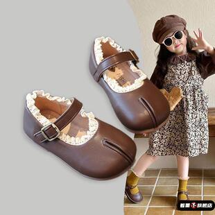 女童软底小皮鞋25春秋新款假分趾公主鞋宝宝休闲豆豆鞋子防滑百搭
