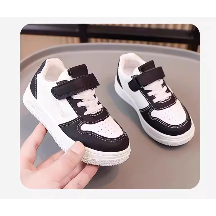 女童轻便软底跑步运动鞋校园小白鞋白色男童演出白鞋幼儿园板鞋