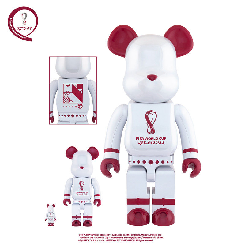 TOPTOY积木熊1000%世界杯联名款大体摆件BUZZ×KIKS联名大体