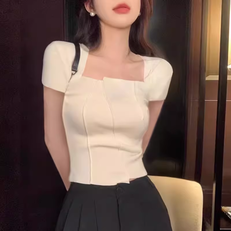 新款方领短袖t恤女夏新款修身显瘦鱼骨设计小众美式复古短款上衣