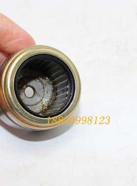 万向节十字轴承26X68 27X62 27X70 27X72 27X74 27X92 27X93总成