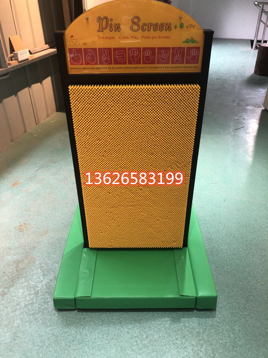 幼儿园早教中心趣味针雕三维手印克隆手模画推推棒创意玩具拍拍乐