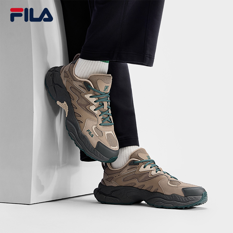 FILA斐乐男士摩登运动鞋