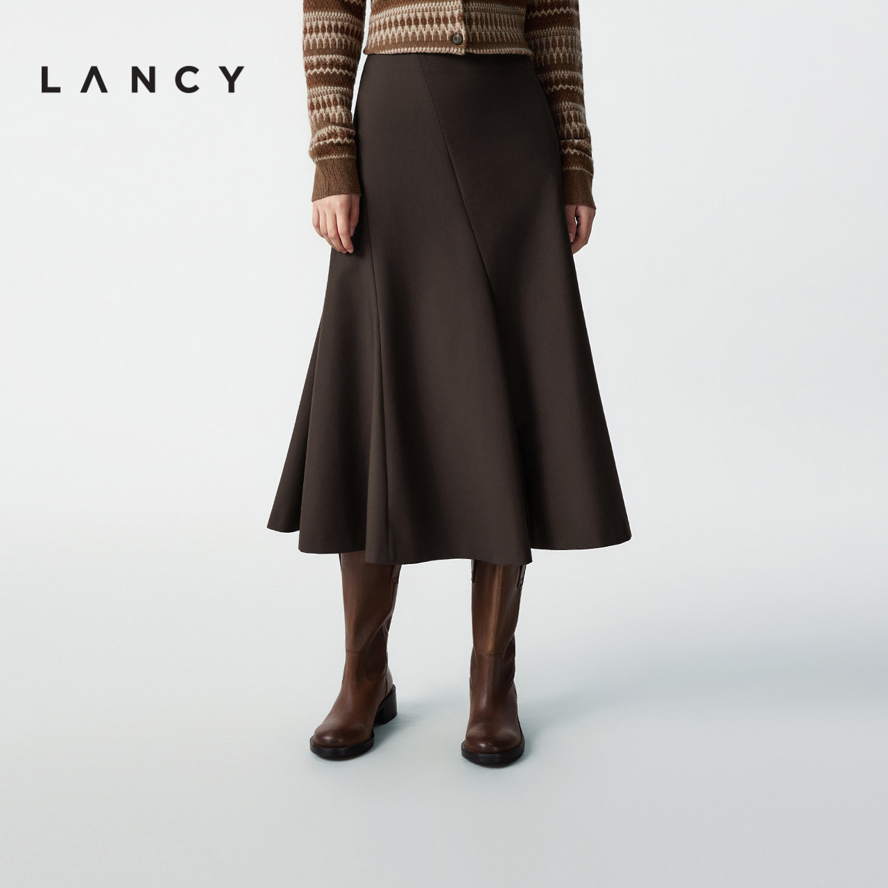 鱼尾裙形 不规则切割 美拉德色调