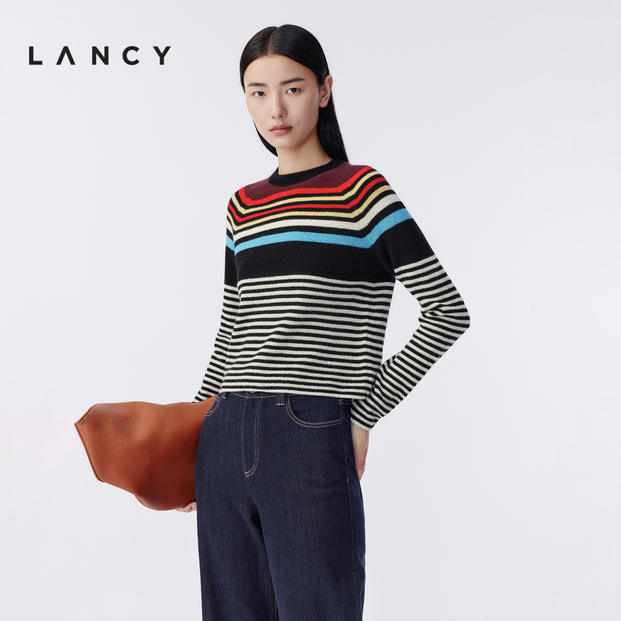 LANCY/朗姿2025冬季新款高级感彩色条纹针织衫女休闲圆领螺纹上衣