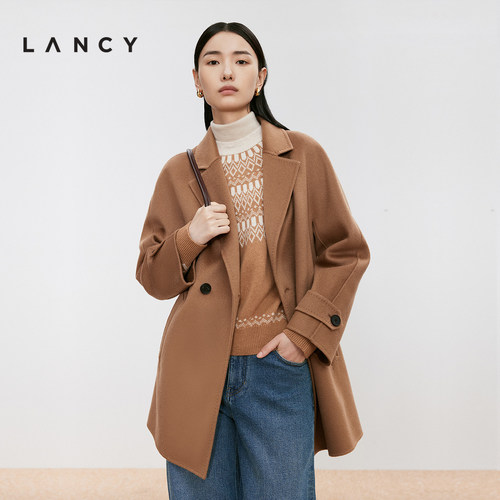 极简微廓 新颖袖袢 利落翻领