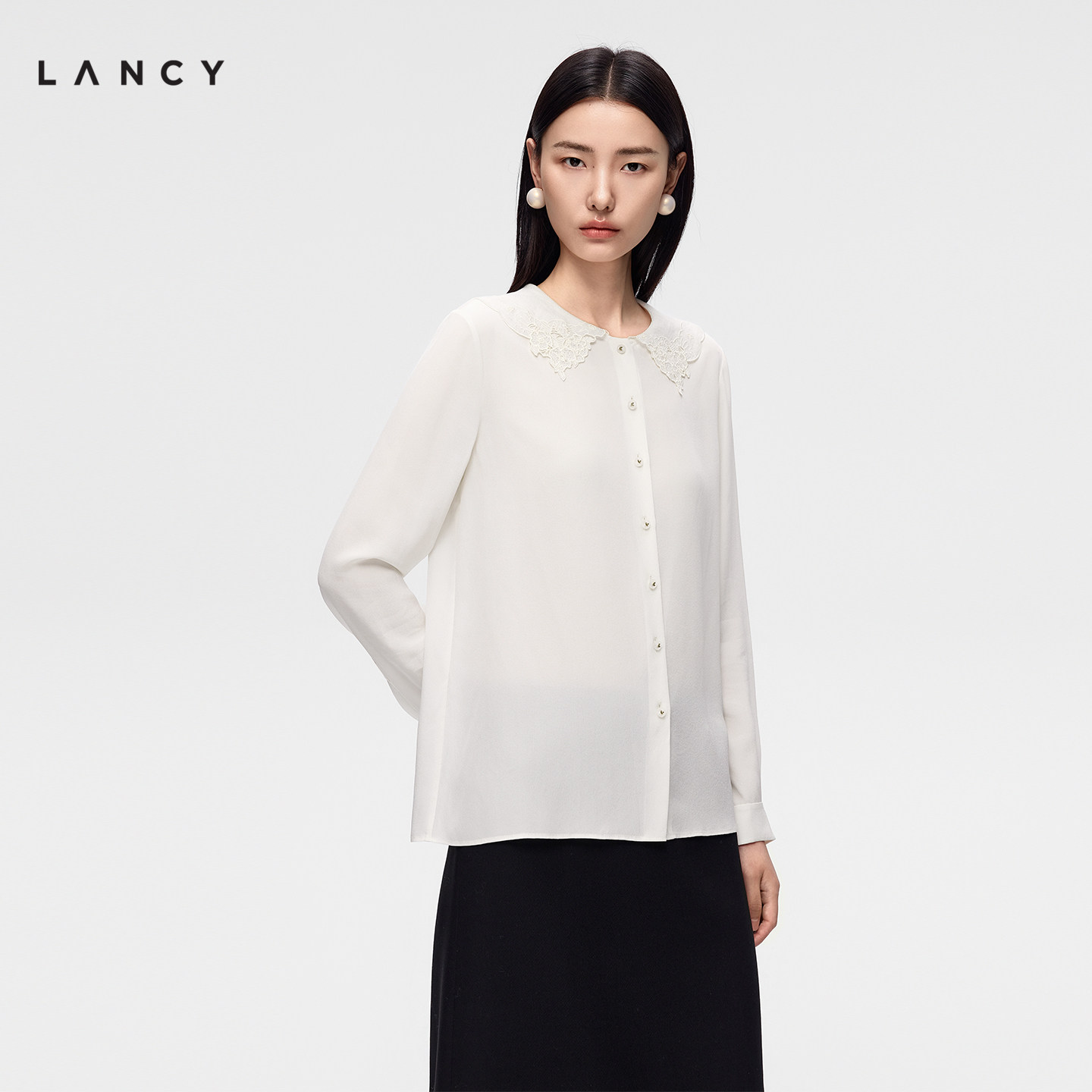 【真丝】LANCY/朗姿2026秋季新款法式通勤蕾丝刺绣翻领衬衫上衣女图片