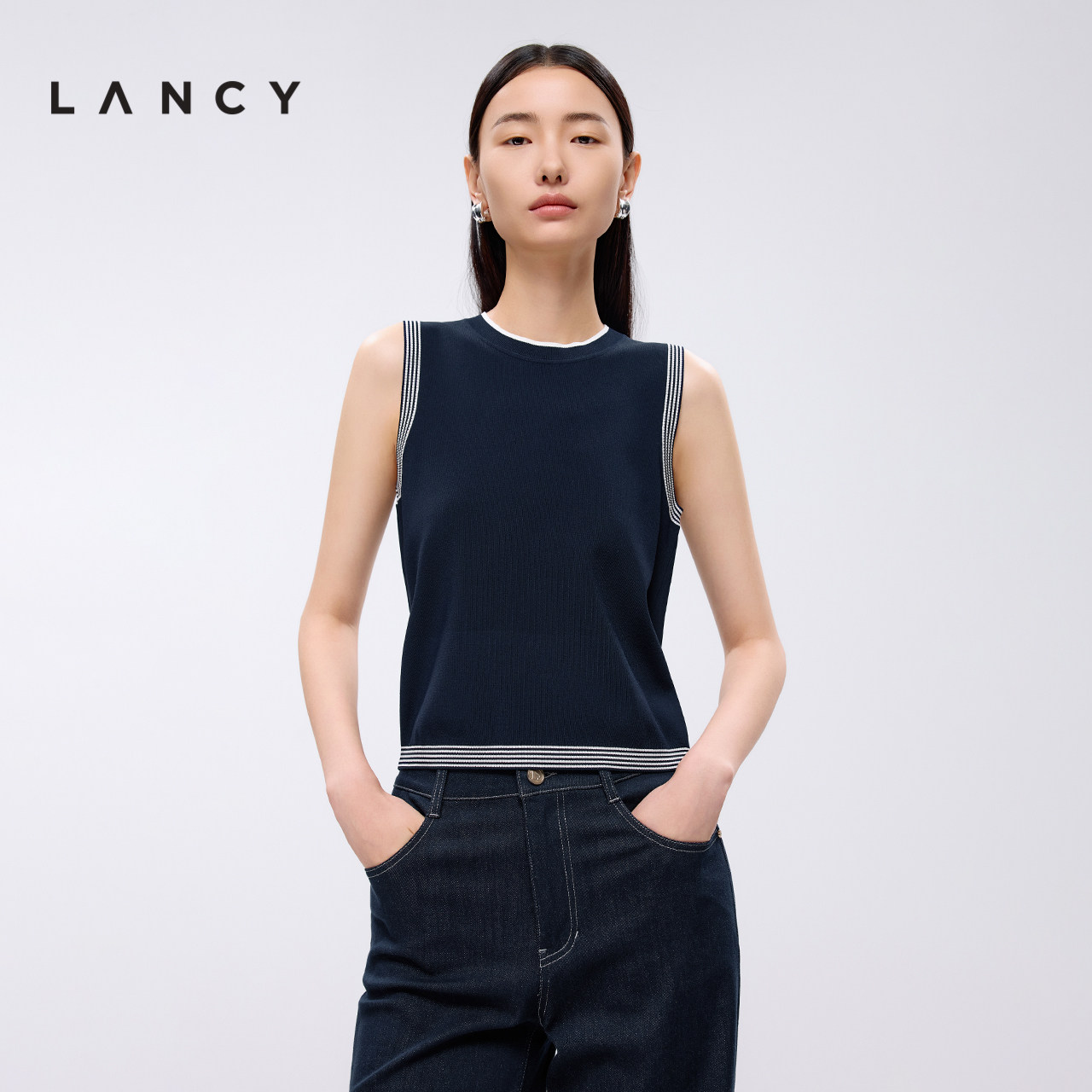 LANCY/朗姿2025春新款条纹撞边圆领无袖短款吊带背心高级感内搭女图片