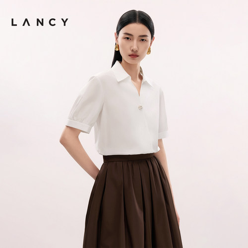 新意领口 手工珠扣 袖口收束