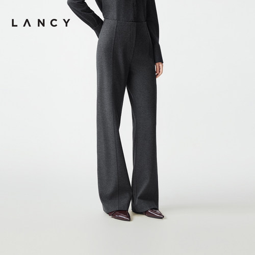 直筒廓形 松紧腰头 柔软表面